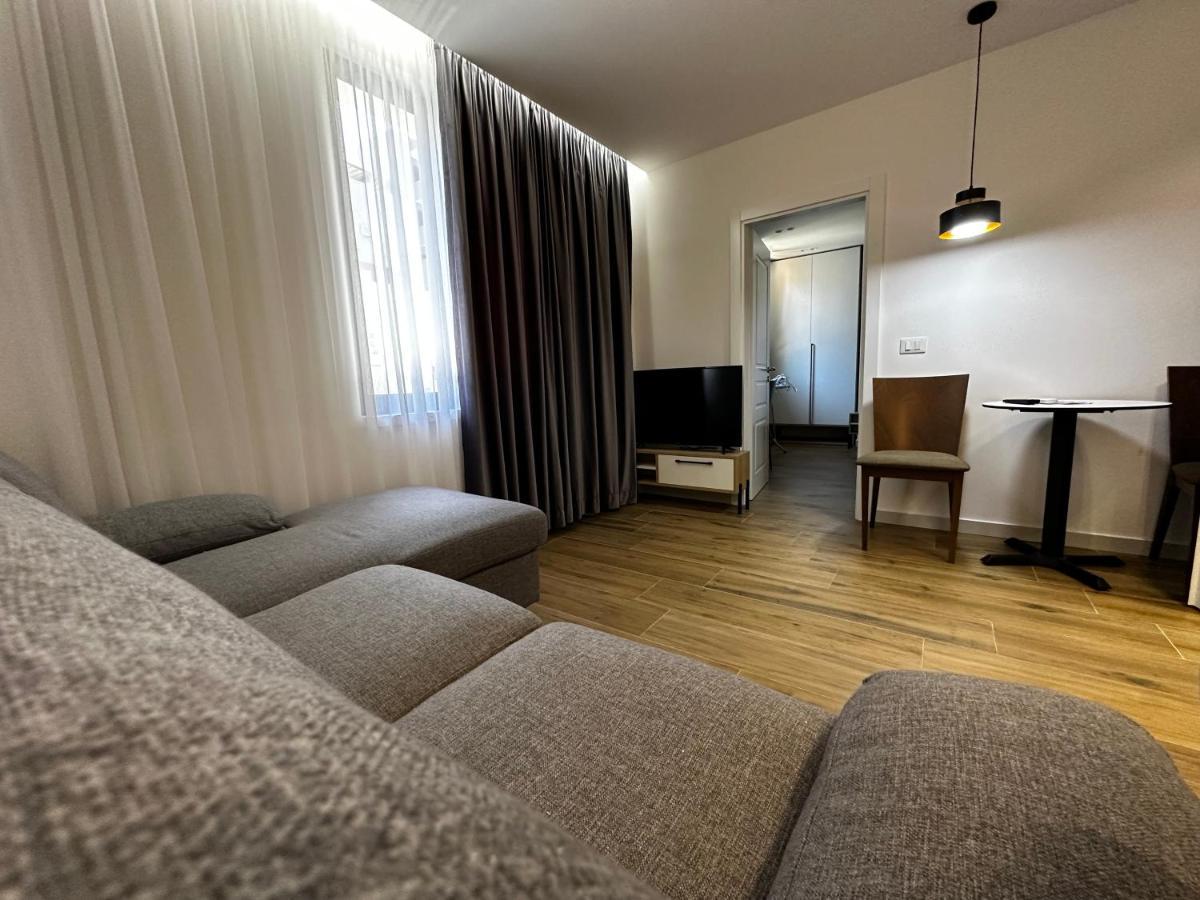 Alvi Apartment Tiranë Eksteriør bilde